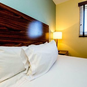 Pool View Suite Queen Bed